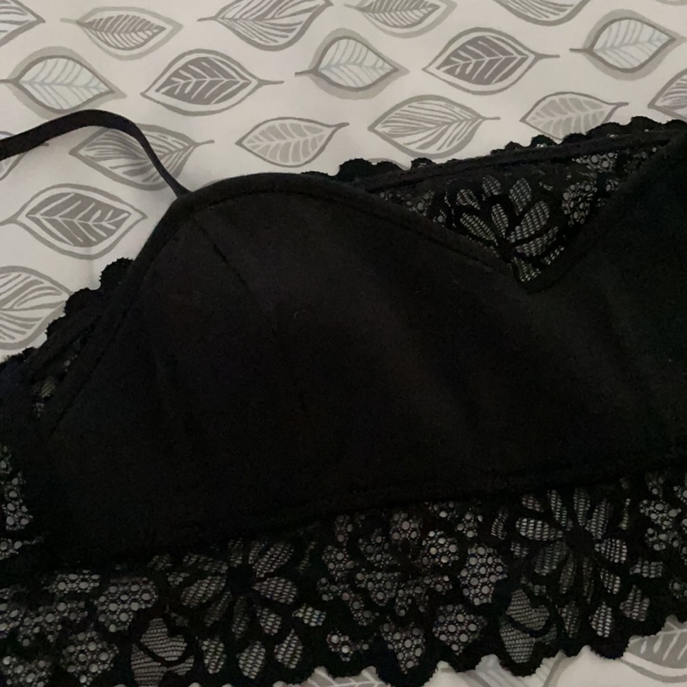 NWT Lace Aerie black bra